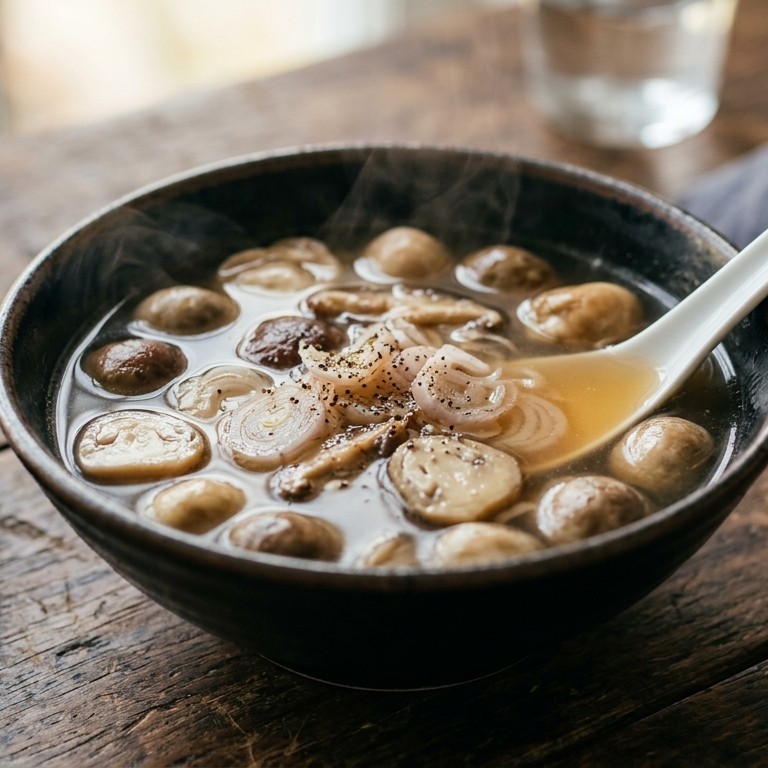 Champignonsoep met sjalotjes recept